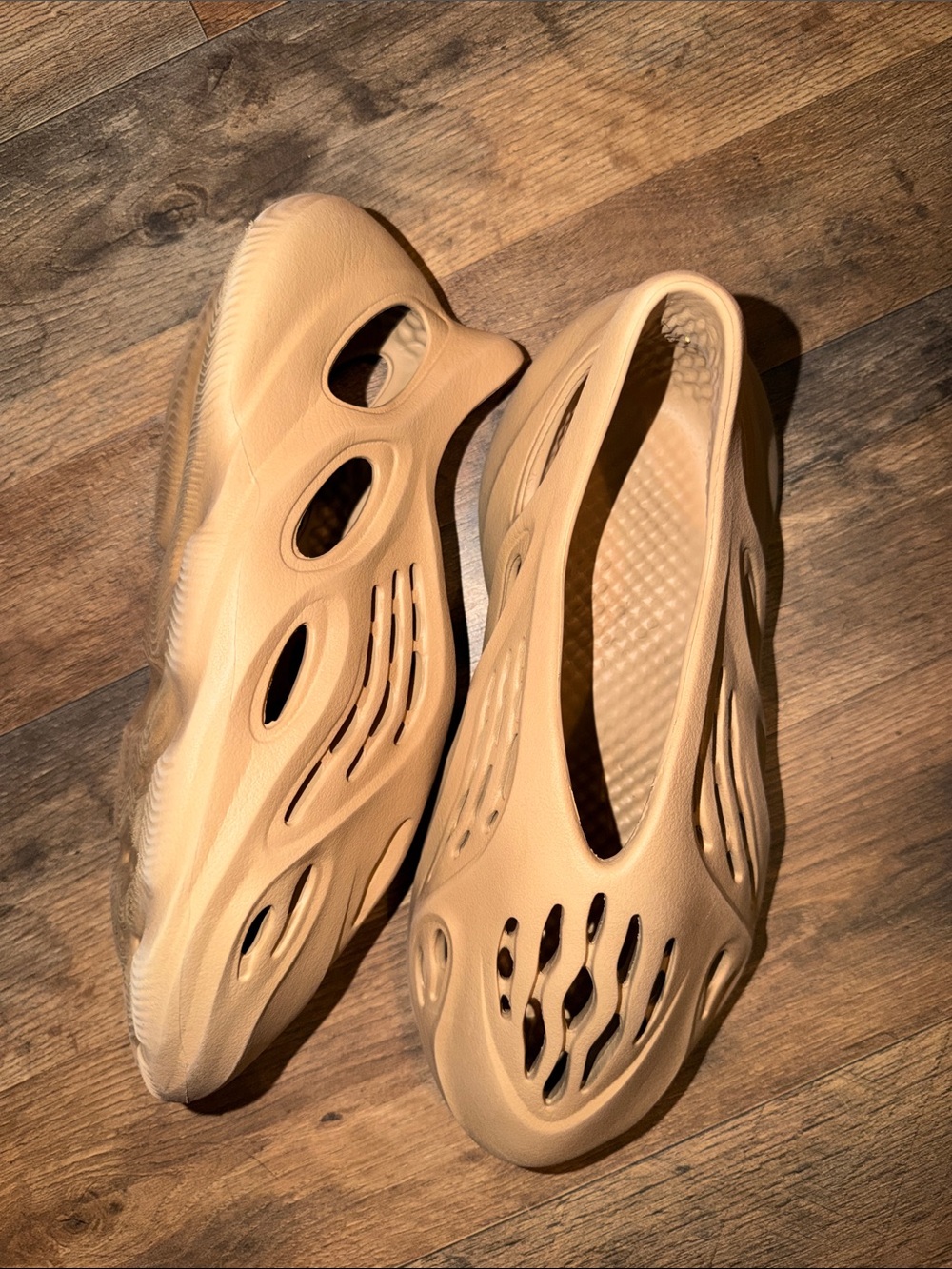 Yeezy Foam Runner Clog — Tan